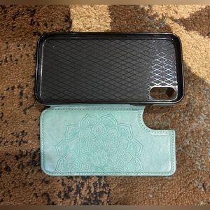 XR phone wallet